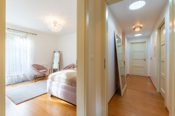 Prodej bytu 5+1 v osobním vlastnictví 306 m², Praha 5 - Košíře