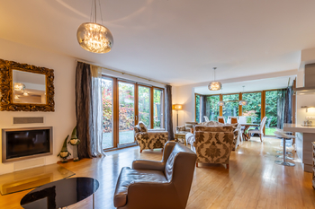 Prodej bytu 5+1 v osobním vlastnictví 306 m², Praha 5 - Košíře