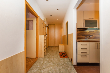 Prodej bytu 3+1 v osobním vlastnictví 77 m², Praha 4 - Krč