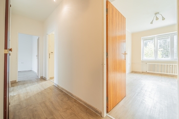 Prodej bytu 3+1 v osobním vlastnictví 69 m², Hostivice