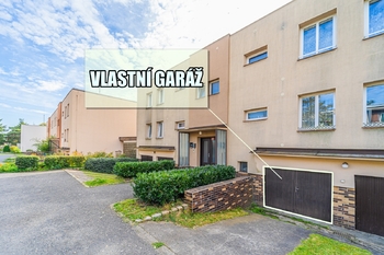 Prodej bytu 3+1 v osobním vlastnictví 69 m², Hostivice