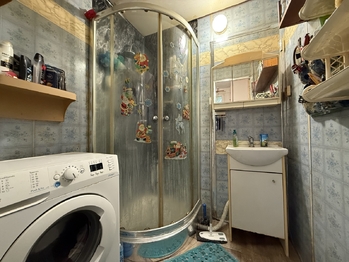 Koupelna - Prodej bytu 2+1 v družstevním vlastnictví 63 m², Krupka