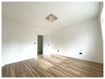 Pronájem bytu 1+1 v osobním vlastnictví 38 m², Krupka