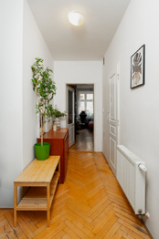 Prodej bytu 2+kk v osobním vlastnictví 48 m², Praha 3 - Vinohrady