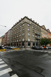 Prodej bytu 2+kk v osobním vlastnictví 48 m², Praha 3 - Vinohrady