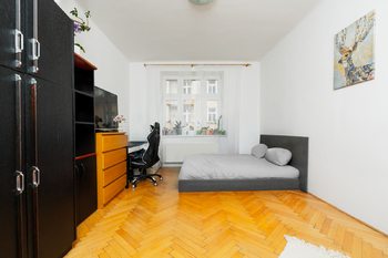 Prodej bytu 2+kk v osobním vlastnictví 48 m², Praha 3 - Vinohrady