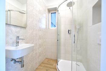 Pronájem domu 115 m², Cheznovice