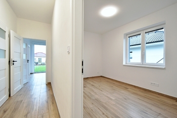 Pronájem domu 115 m², Cheznovice