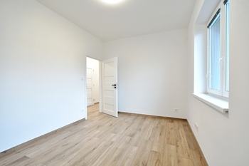 Pronájem domu 115 m², Cheznovice