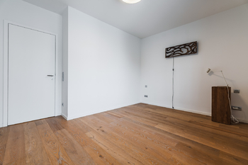 Pronájem bytu 3+kk v osobním vlastnictví 3490 m², Praha 8 - Libeň