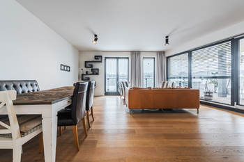 Pronájem bytu 3+kk v osobním vlastnictví 3490 m², Praha 8 - Libeň