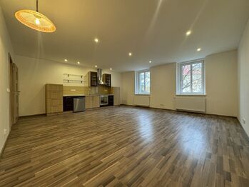 Pronájem bytu 3+kk v osobním vlastnictví 85 m², Hlubočky