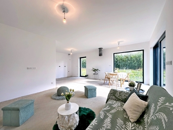 obývací pokoj - Prodej domu 100 m², Srubec