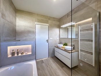 Koupelna - Prodej domu 100 m², Srubec