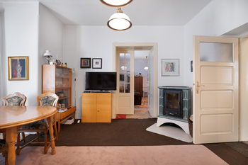 Prodej kancelářských prostor 280 m², Moravský Beroun