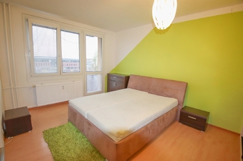ložnice - Pronájem bytu 2+kk v osobním vlastnictví 37 m², České Budějovice