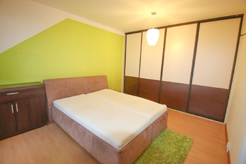 ložnice - Pronájem bytu 2+kk v osobním vlastnictví 37 m², České Budějovice