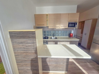 kuchyňská linka - Pronájem bytu 2+kk v osobním vlastnictví 37 m², České Budějovice