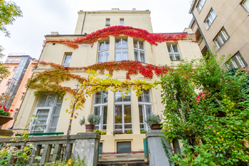 Prodej bytu 4+1 v osobním vlastnictví 217 m², Praha 7 - Holešovice