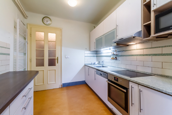 Prodej bytu 4+1 v osobním vlastnictví 217 m², Praha 7 - Holešovice