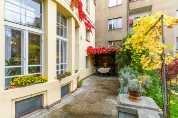 Prodej bytu 4+1 v osobním vlastnictví 217 m², Praha 7 - Holešovice