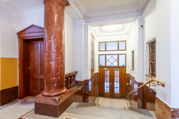 Prodej bytu 4+1 v osobním vlastnictví 217 m², Praha 7 - Holešovice