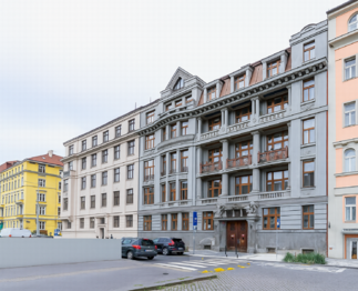 Prodej bytu 4+1 v osobním vlastnictví 217 m², Praha 7 - Holešovice