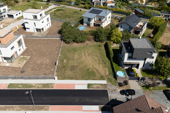 Prodej stavebního pozemku pro výstavbu rodinného domu, Praha Kunratice - Prodej pozemku 694 m², Praha 4 - Kunratice