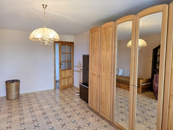 Prodej obchodních prostor 380 m², Tlumačov