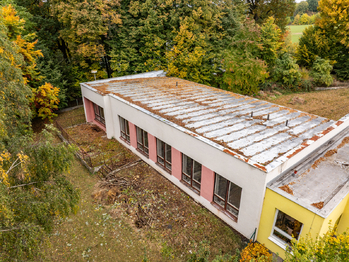 Prodej malého objektu 300 m², Lesonice