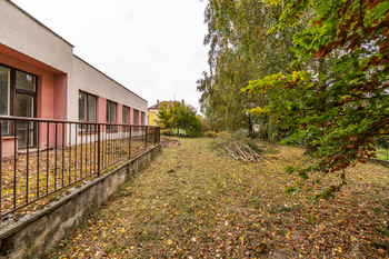 Prodej malého objektu 300 m², Lesonice