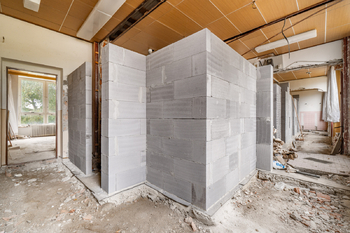 Prodej malého objektu 300 m², Lesonice