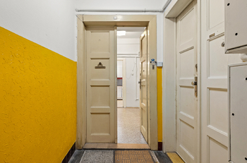 Vstup do bytu - Prodej bytu 3+kk v osobním vlastnictví 66 m², Praha 3 - Žižkov