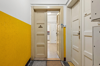 Vstup do bytu - Prodej bytu 3+kk v osobním vlastnictví 66 m², Praha 3 - Žižkov