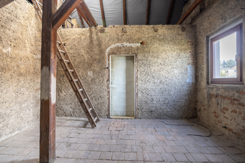 Půda - prostor pro další místnost - Prodej domu 127 m², Úvaly