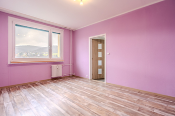 Ložnice - Pronájem bytu 1+1 v osobním vlastnictví 36 m², Jílové