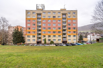 Budova - Pronájem bytu 1+1 v osobním vlastnictví 36 m², Jílové 