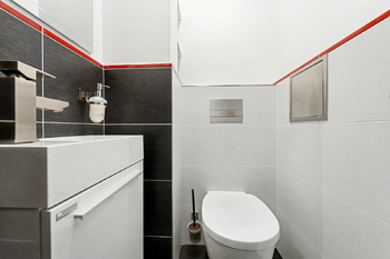 Prodej bytu 2+kk v osobním vlastnictví 68 m², Praha 8 - Bohnice