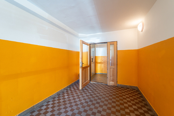 Prodej bytu 2+kk v osobním vlastnictví 68 m², Praha 8 - Bohnice