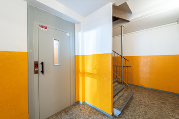 Prodej bytu 2+kk v osobním vlastnictví 68 m², Praha 8 - Bohnice