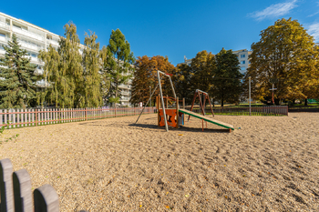 Prodej bytu 2+kk v osobním vlastnictví 68 m², Praha 8 - Bohnice