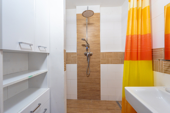 Prodej bytu 2+1 v osobním vlastnictví 68 m², Praha 8 - Bohnice