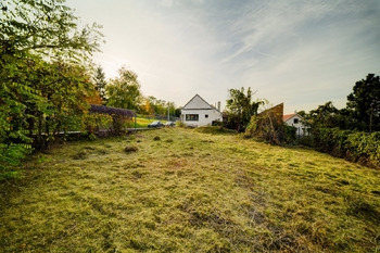 zahrada foto 2 - Prodej domu 96 m², Božice