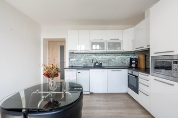 Pronájem bytu 2+kk v osobním vlastnictví 59 m², Brno