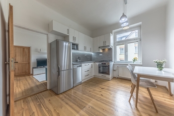 Prodej bytu 3+kk v osobním vlastnictví 67 m², Praha 4 - Modřany