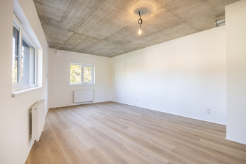 Prodej bytu 2+kk v osobním vlastnictví 56 m², Praha 9 - Hrdlořezy