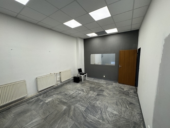 Pronájem skladovacích prostor 199 m², Brno