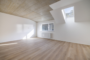 Prodej bytu 3+kk v osobním vlastnictví 87 m², Praha 9 - Hrdlořezy