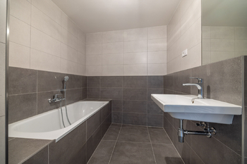 Prodej bytu 3+kk v osobním vlastnictví 87 m², Praha 9 - Hrdlořezy