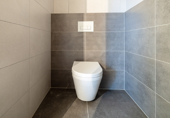 samostatné WC - Prodej bytu 3+kk v osobním vlastnictví 87 m², Praha 9 - Hrdlořezy